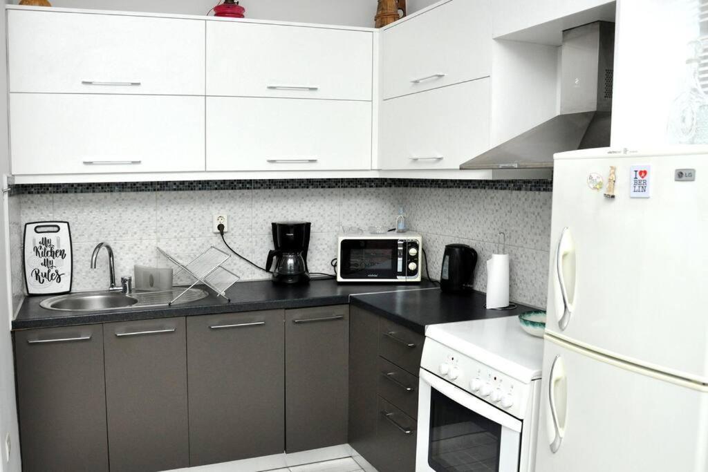 Koukakis Sunshine Roof Apartment Афины Экстерьер фото